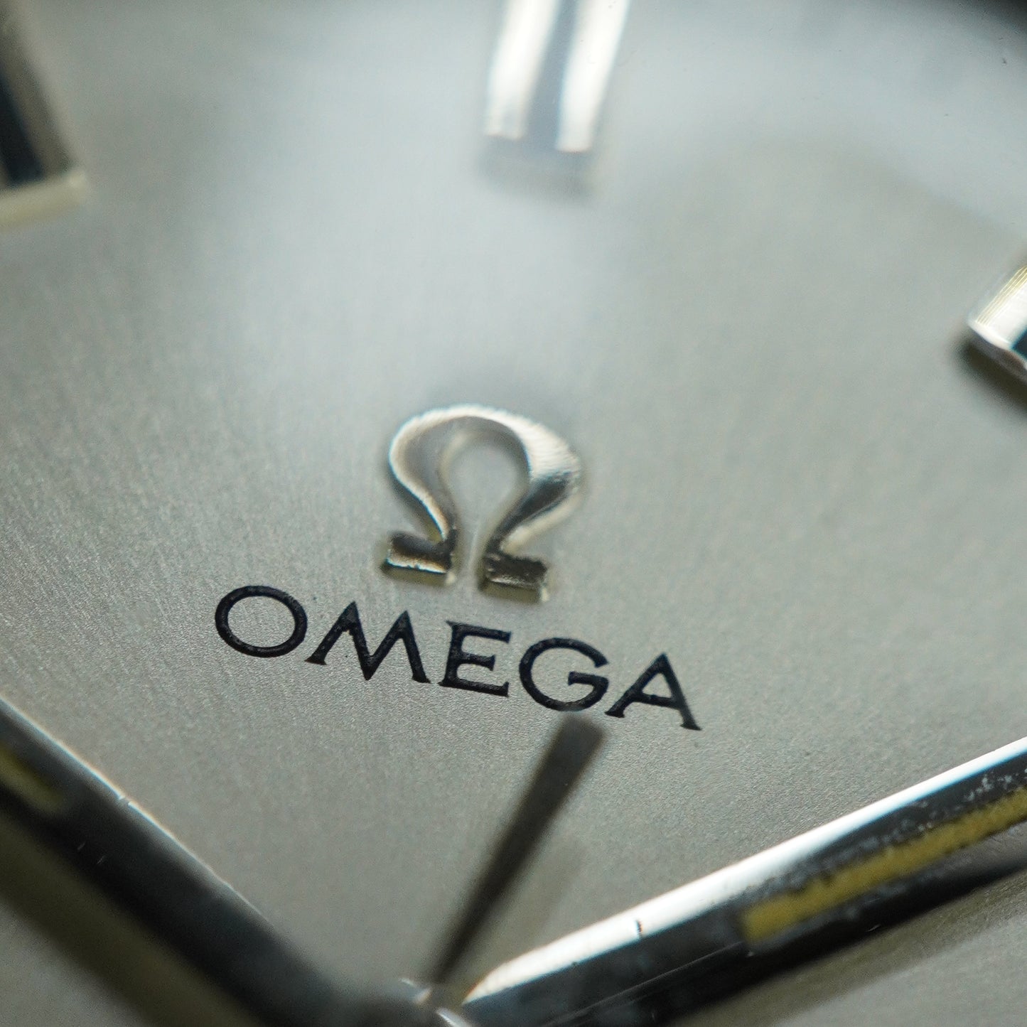 Montre Omega Genève 135.041