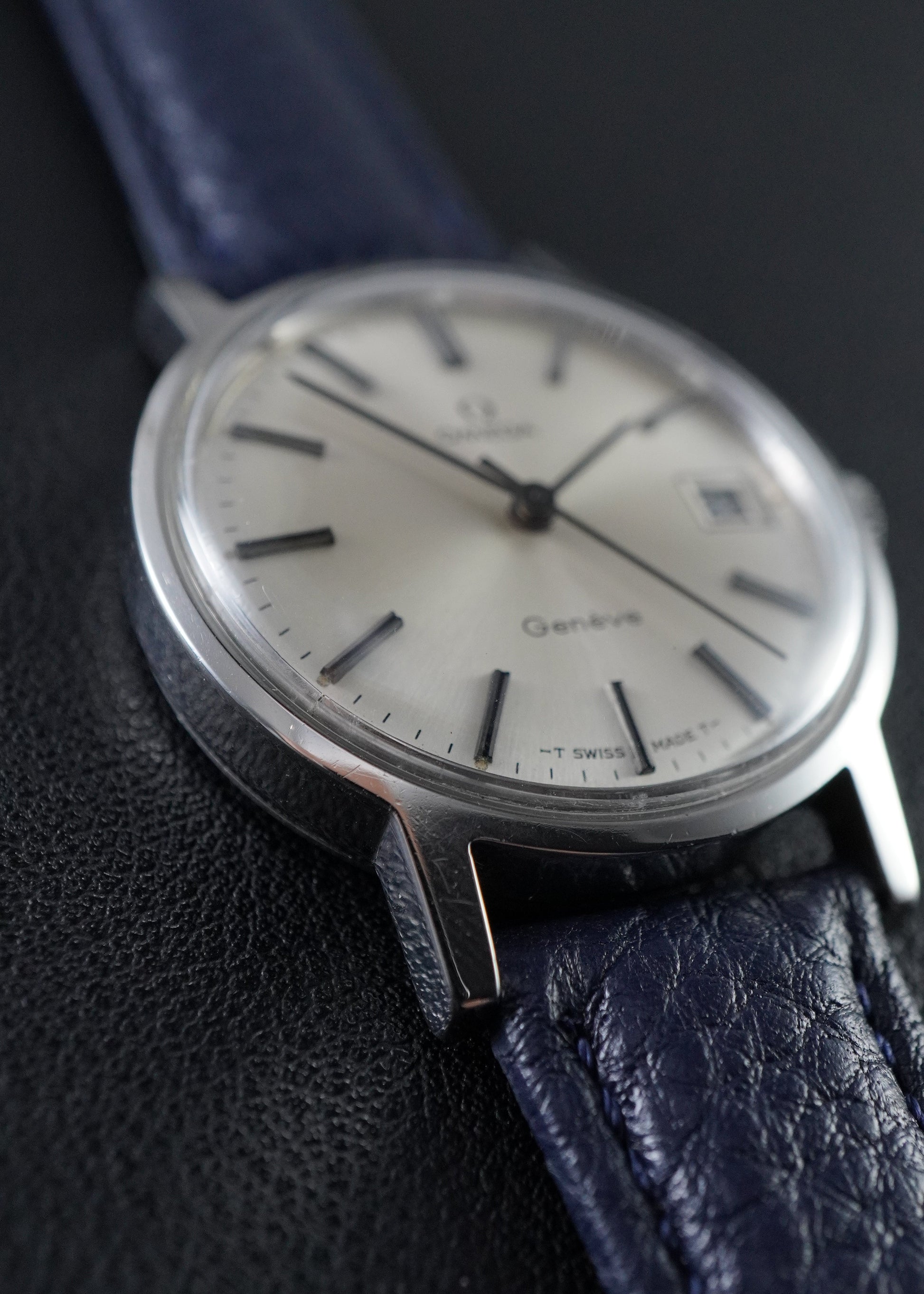 Montre Omega Genève 1360104