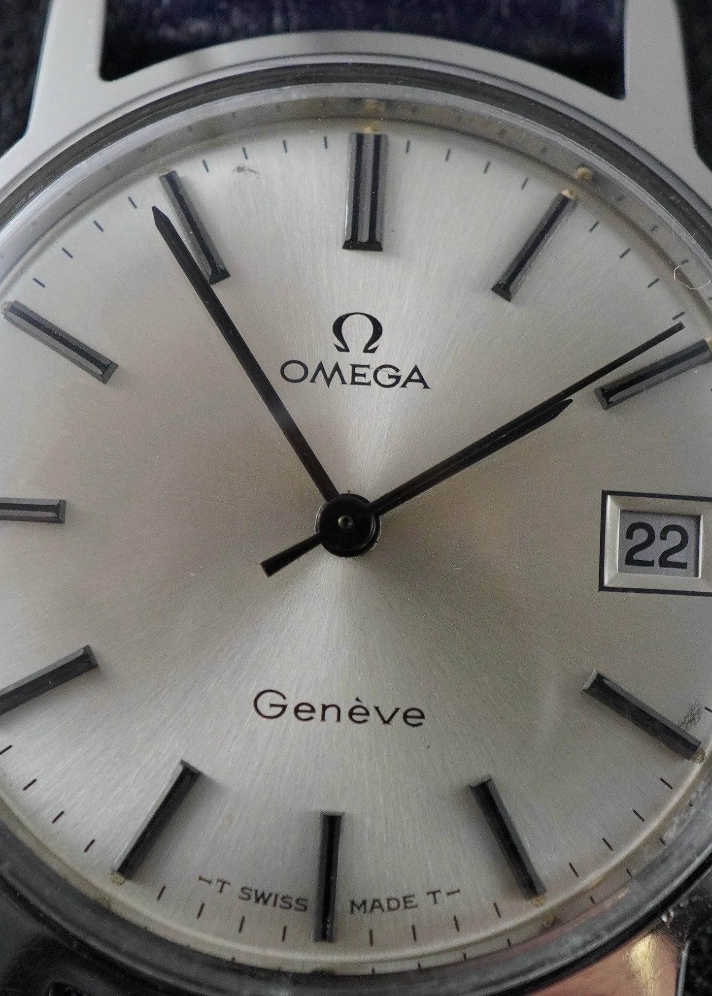 Montre Omega Genève 1360104