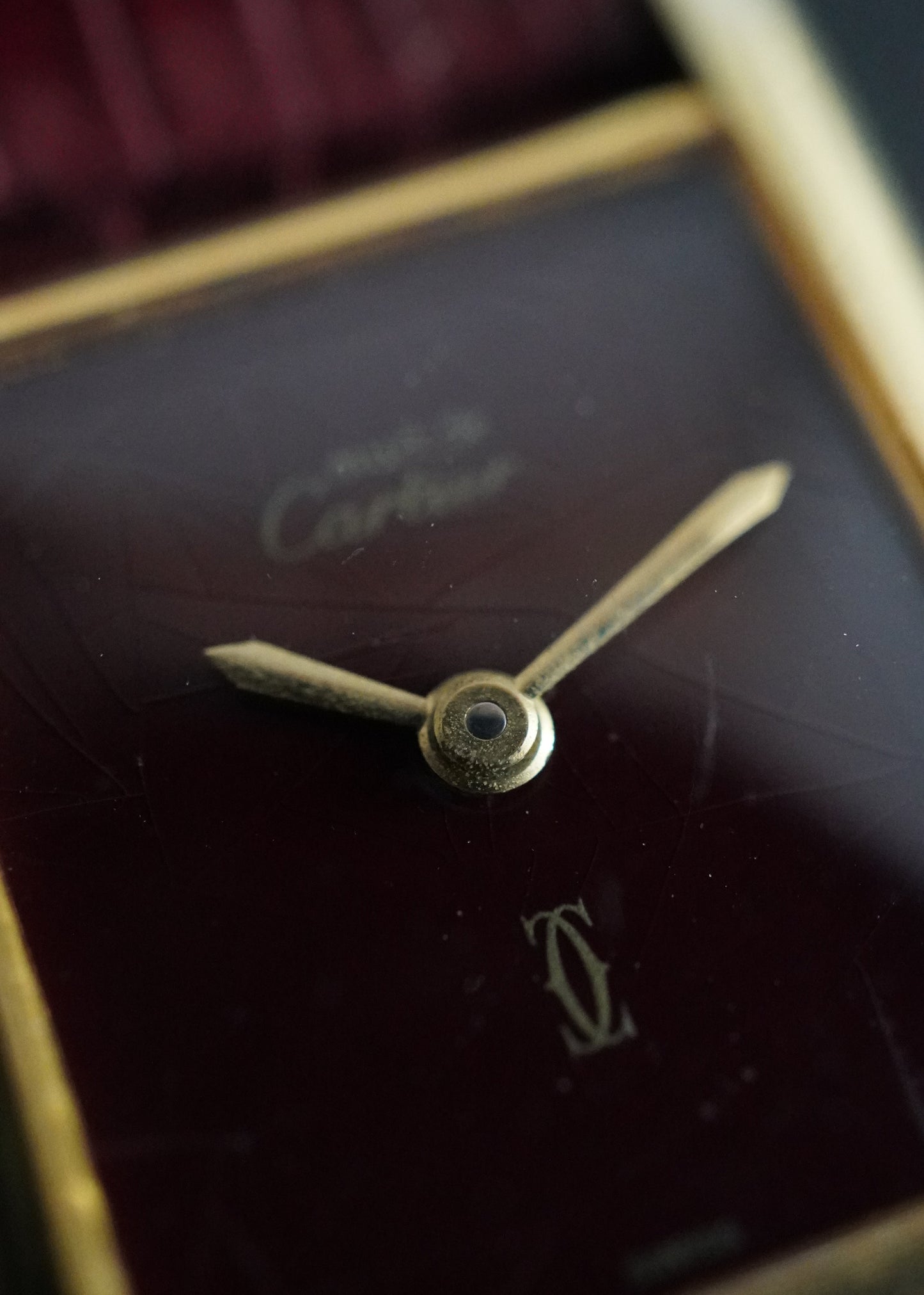 Montre Cartier Tank Must Vermeil Cadran Burgundy